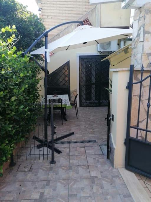 Fiumicino Aeroporto Casa Vacanze Iris 외부 사진